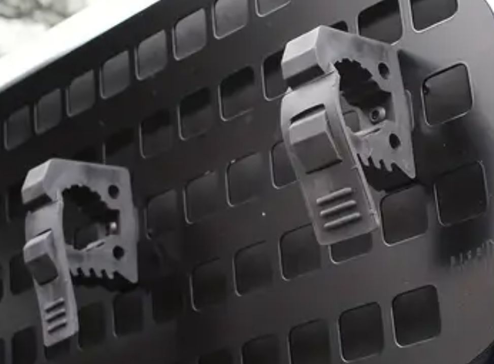 ​Quick-Release Rubber Spade Clamp
