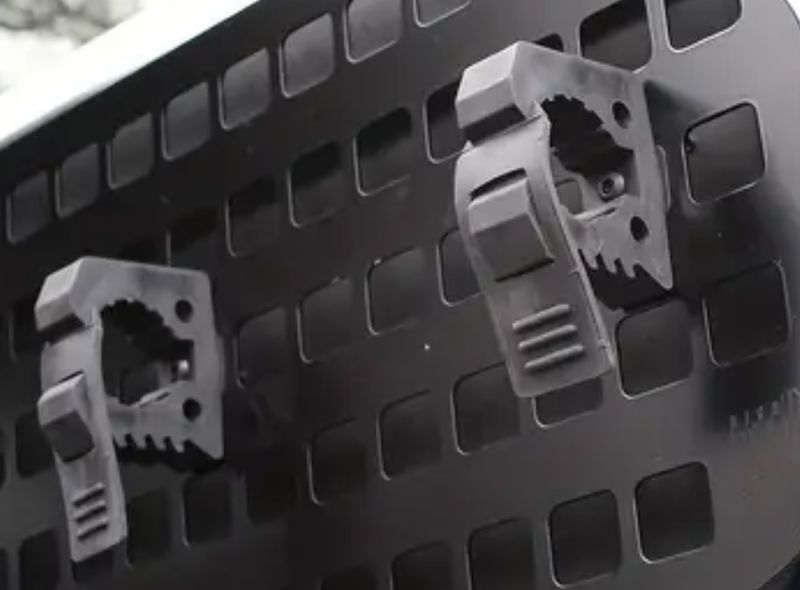 ​Quick-Release Rubber Spade Clamp