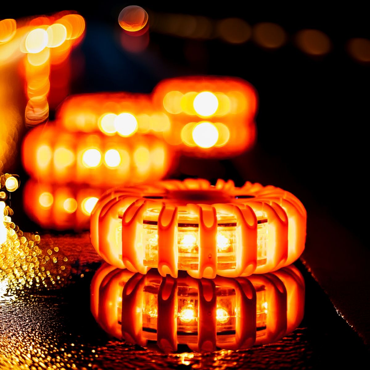 Magnetic road flare kit