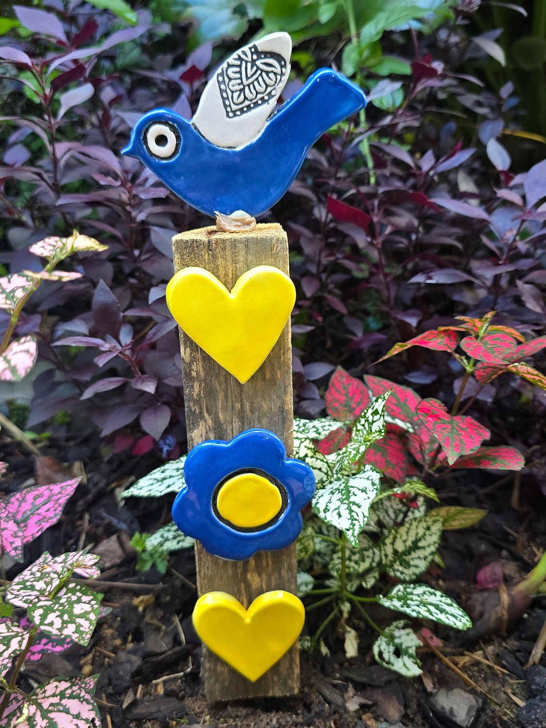 Yellow and Blue post