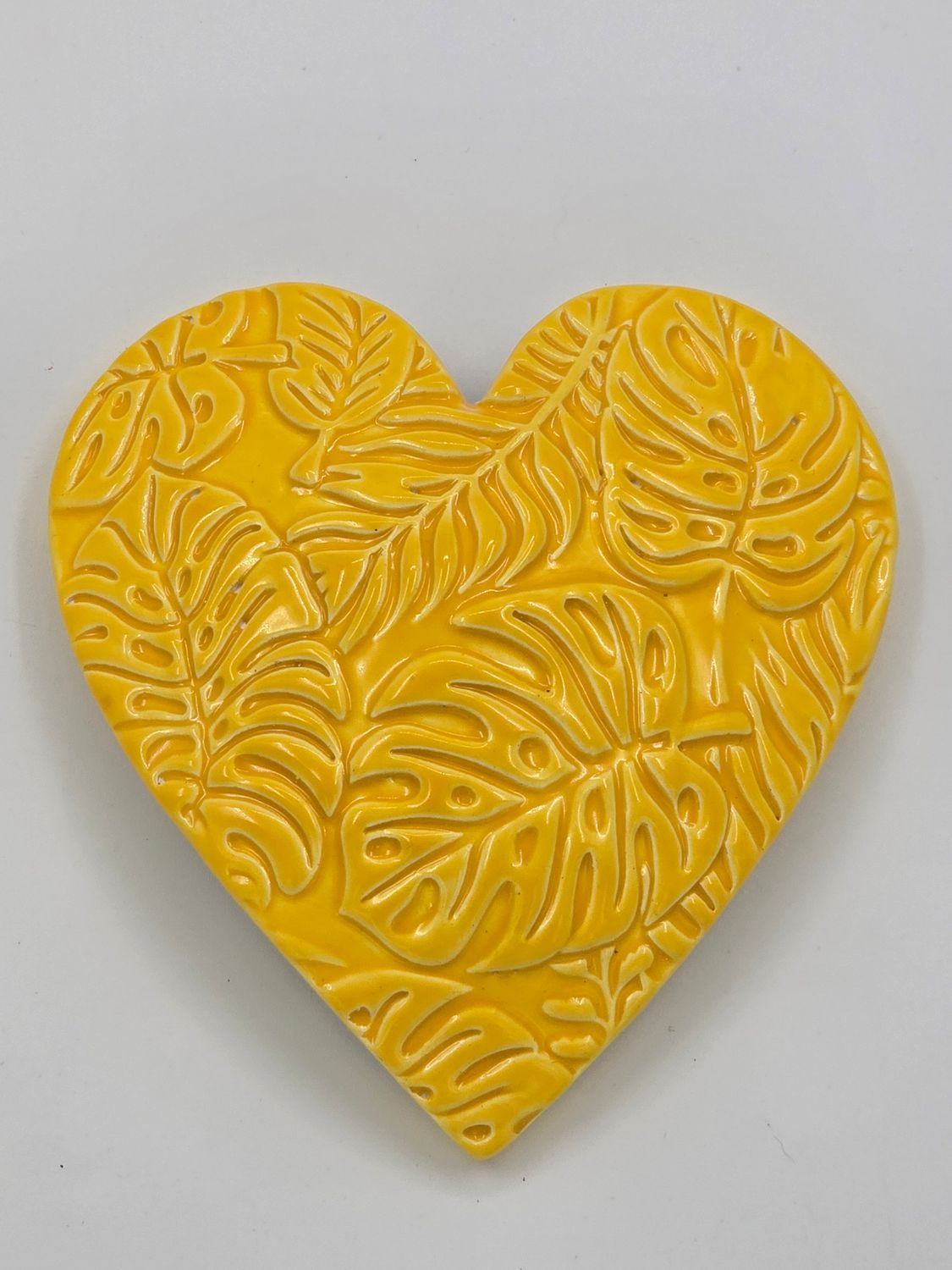 Yellow leaf heart