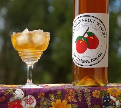 Nectarine Dream