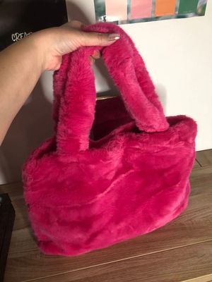 Faux fur city tas groot - Fuschia.