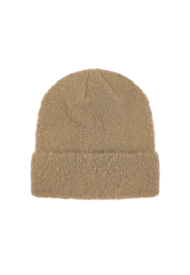 Basic beanie.