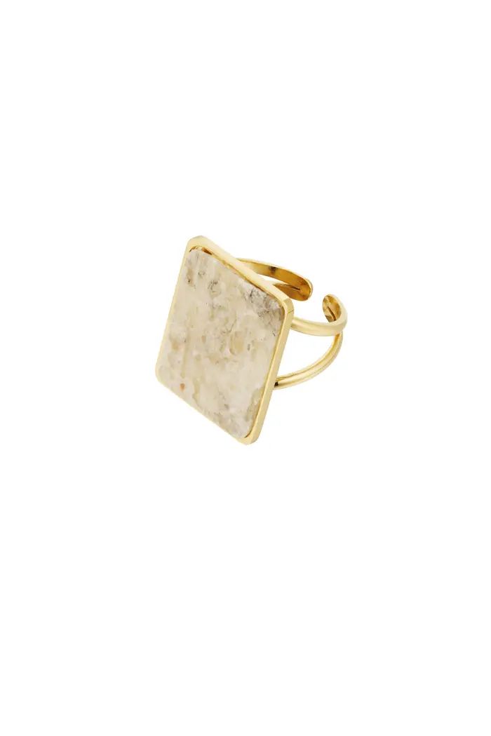 Ring vierkante steen.