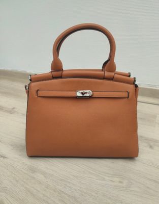 Handtassen / Crossbags.