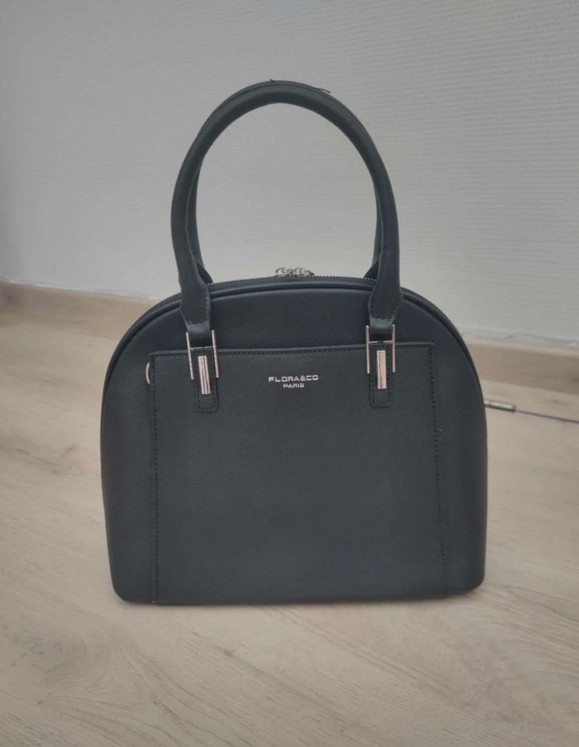 Kunstlederen handtas Zwart.