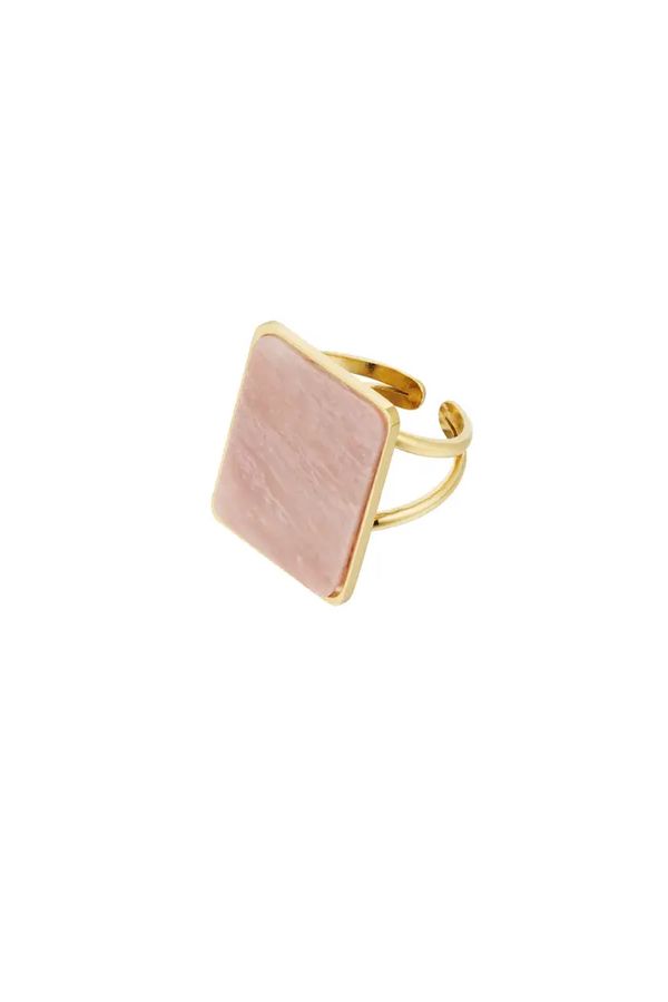 Ring vierkante steen.