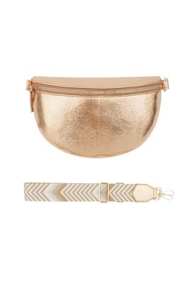 Schoudertas met mooie band.