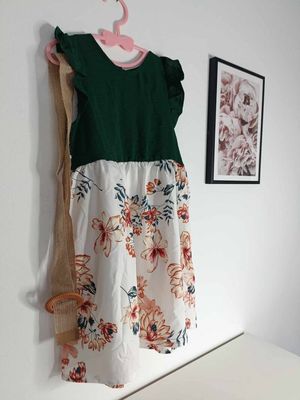 Kleedje met bloemen Meisje.