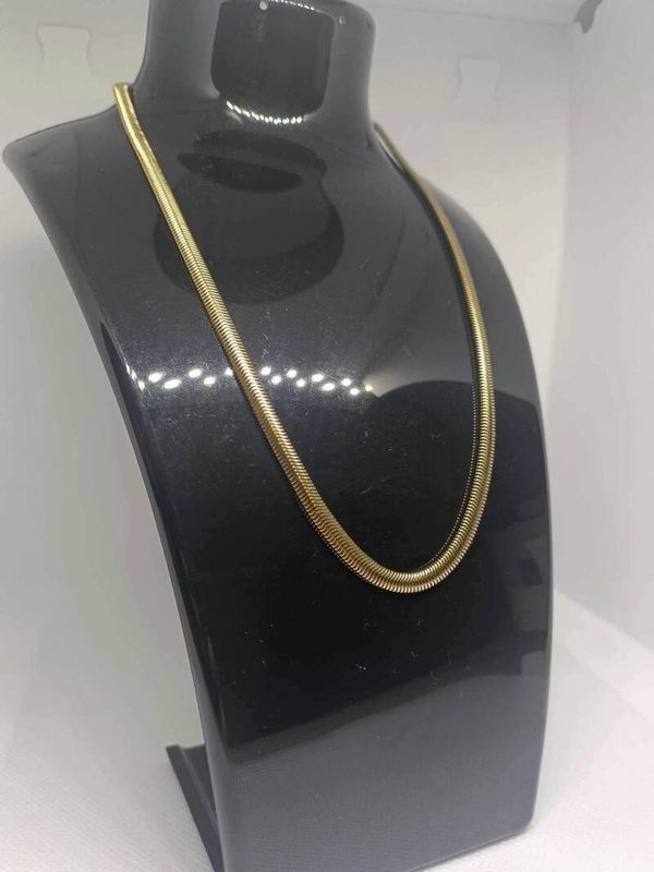 Ketting in het goud.