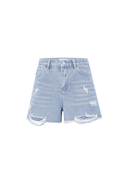 Gescheurde shorts.