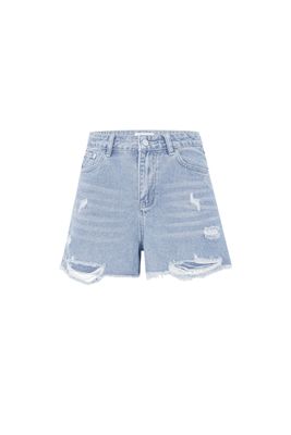 Gescheurde shorts.