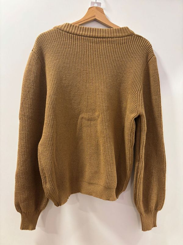 Patroon elegante dames gebreid Vest met knoopsluiting.