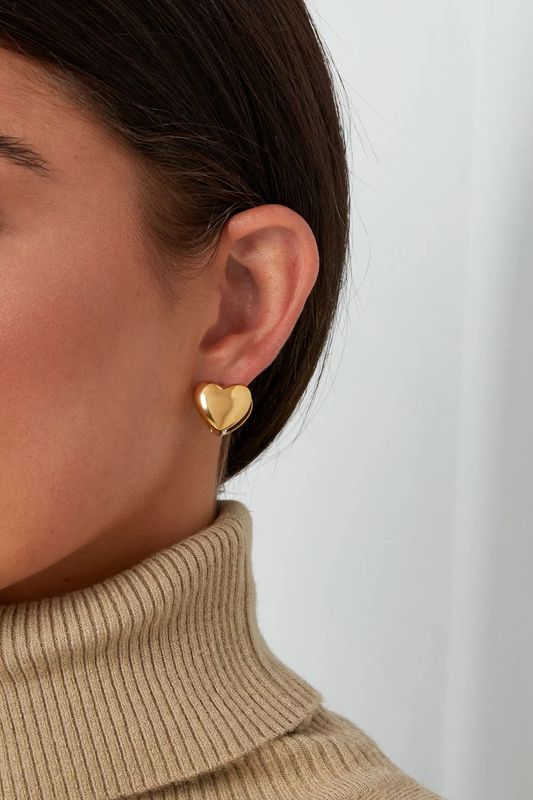 Little hearts studs oorbellen.