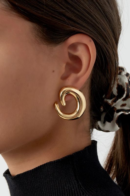 Chic swirl oorbellen.