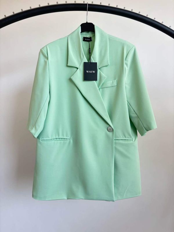 Blazer korte mouwen.