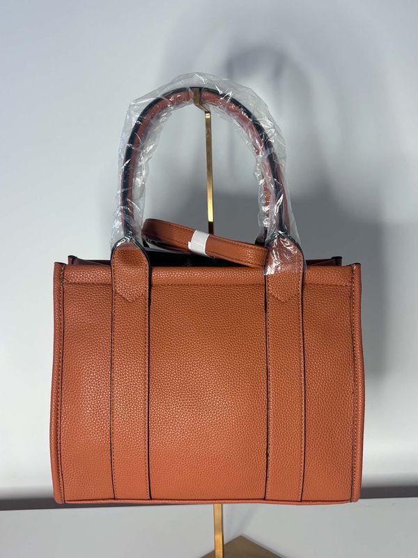 The Tote Bag - Cognacbruin.