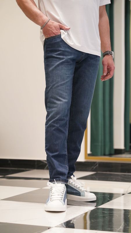 JEANS TASCA REGOLARE LAVAGGIO SCURO