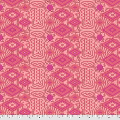 Tula Pink Free Spirit - Daydreamer- Lucy - Dragonfruit