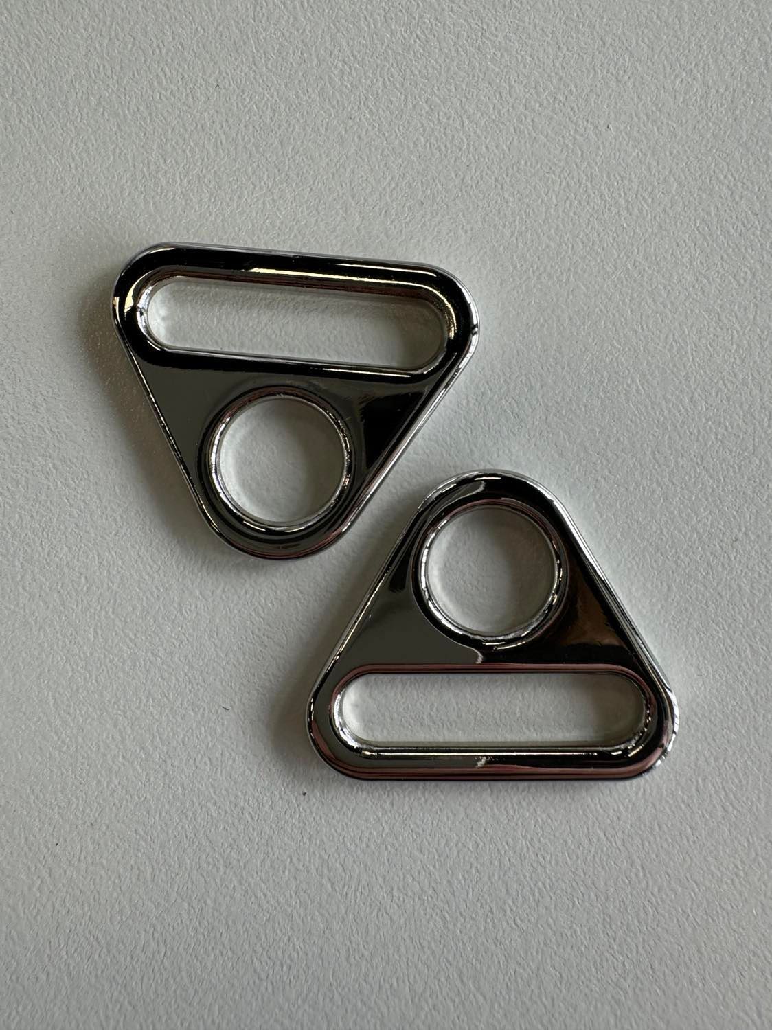 Triangle Ring, Colour: Silver, Size: 25mm(1&quot;)