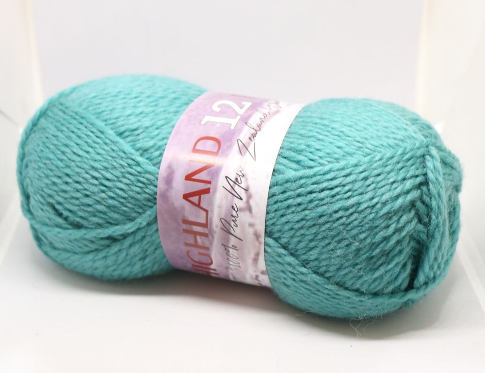 Highland 12Ply 100% Wool, Colour: 10
