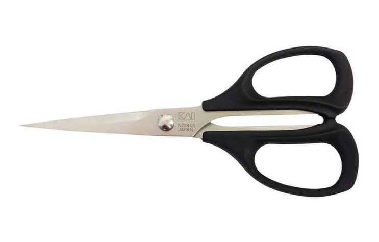 Kai Embroidery Scissors 140mm with fine sharp points