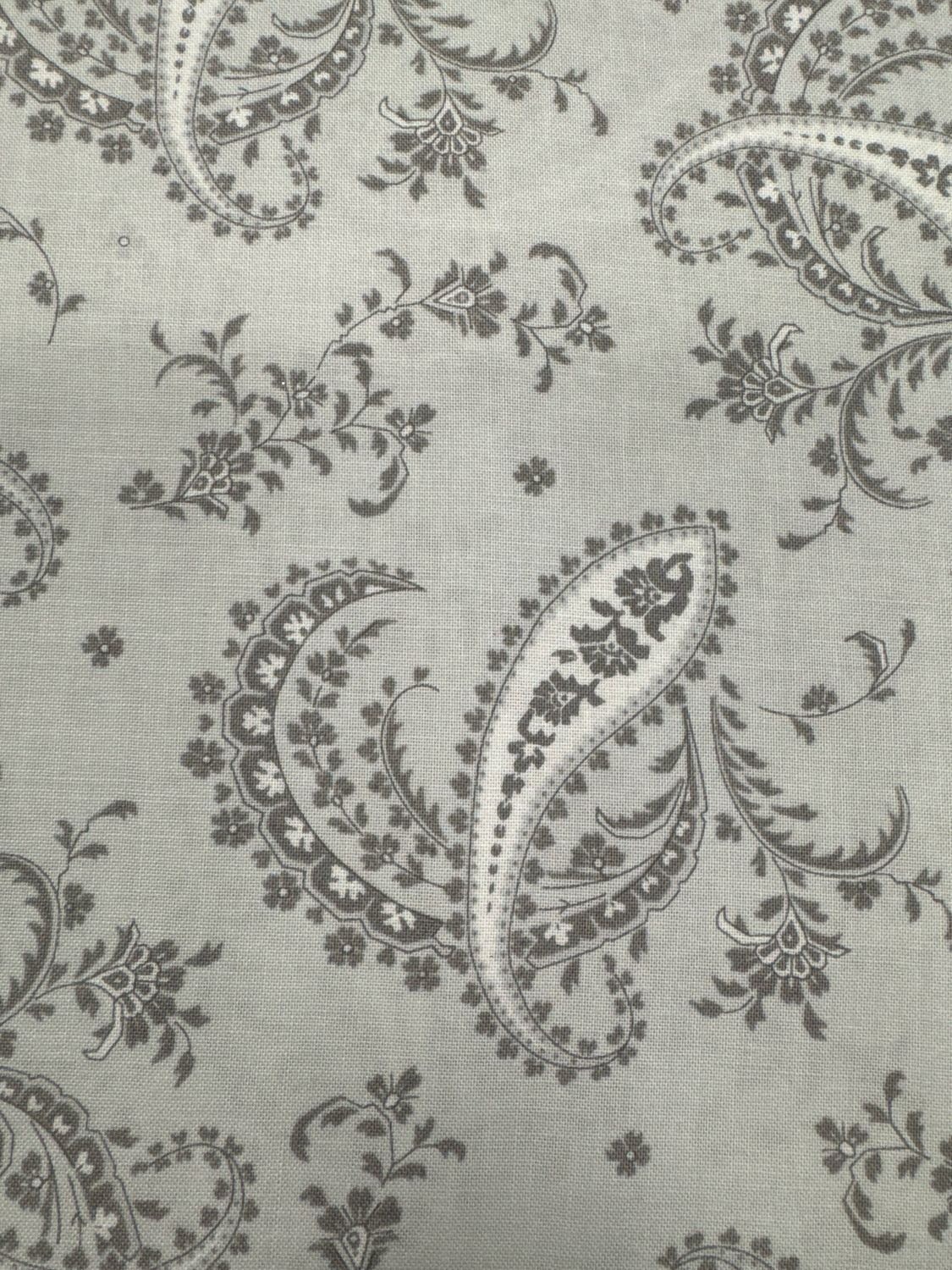 Maywood Studio - Greenery Grey Paisley