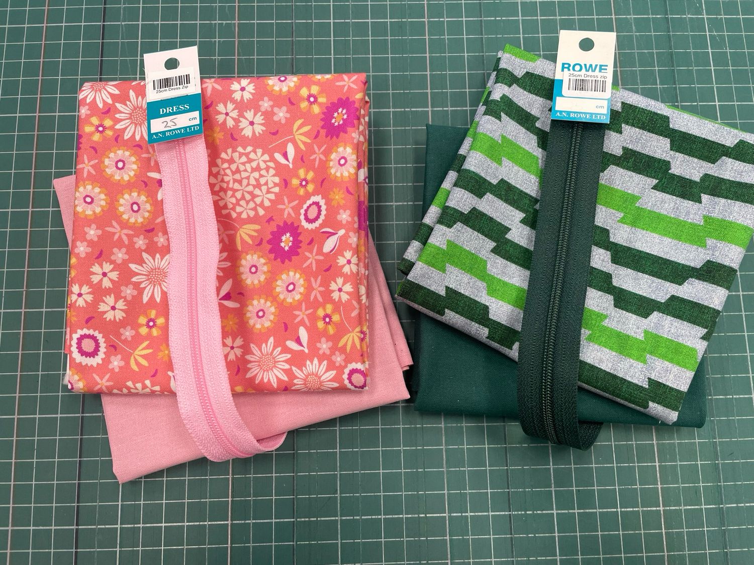 School Holiday Kids Zipper Bag
