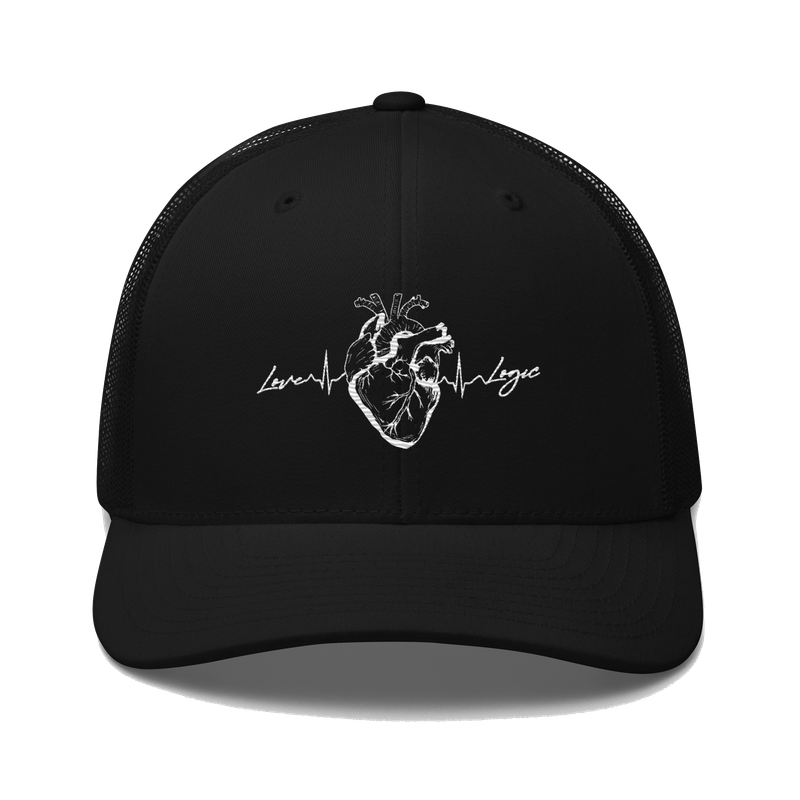 Model LOVE Trucker Hat