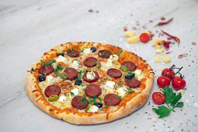 19. Drehspieß Pizza Lodos 40cm