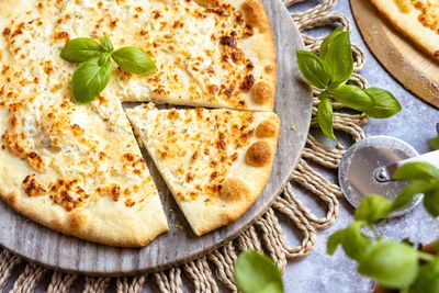 51. Pizzabrot mit Käse