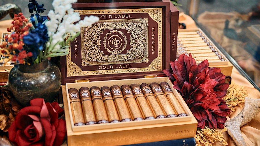 Rocky Patel Gold Label Half Corona