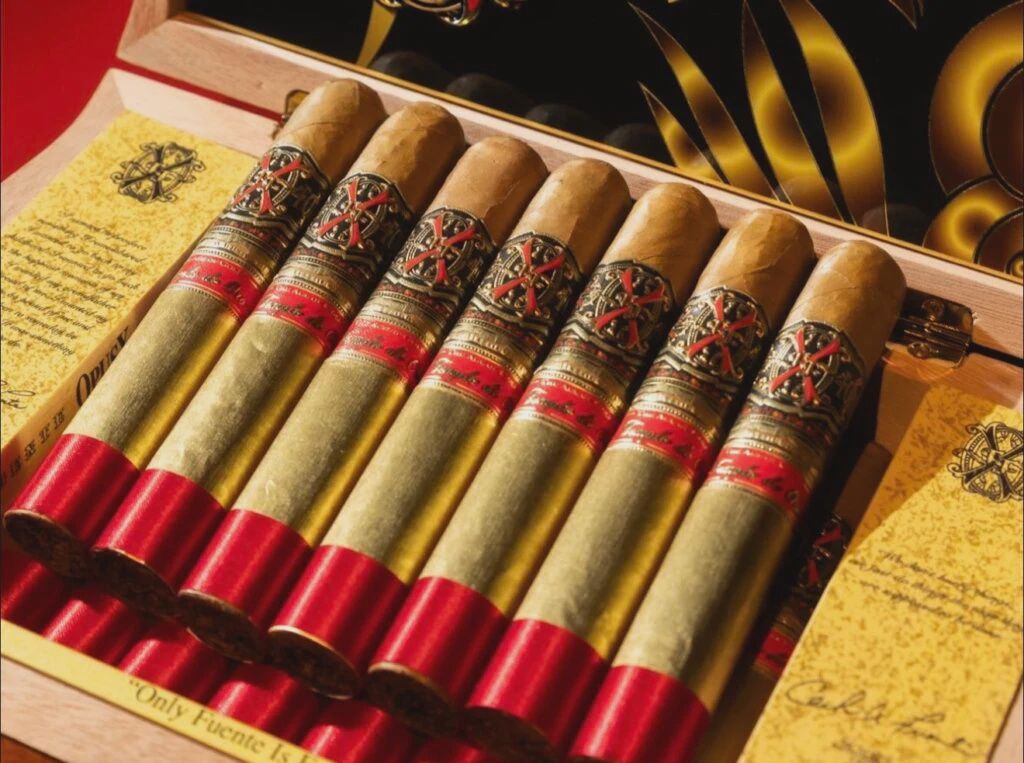 Arturo Fuente Opus X Templo De Oro #1