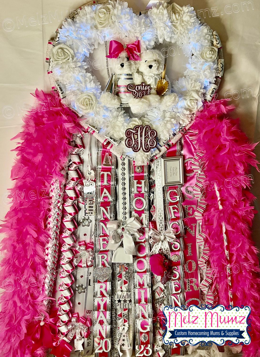 MEGA Open Heart, Texas &amp; 8 Flower Giant Round Homecoming Mums