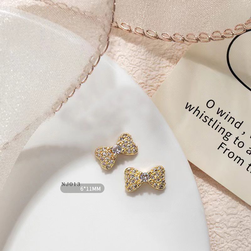 Nail Bow Tie 05# Rhinestone 2pcs