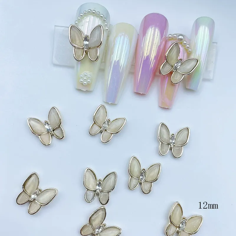 Alloy 3D Cat Eye Butterfly Nail Rhinestones 2pcs