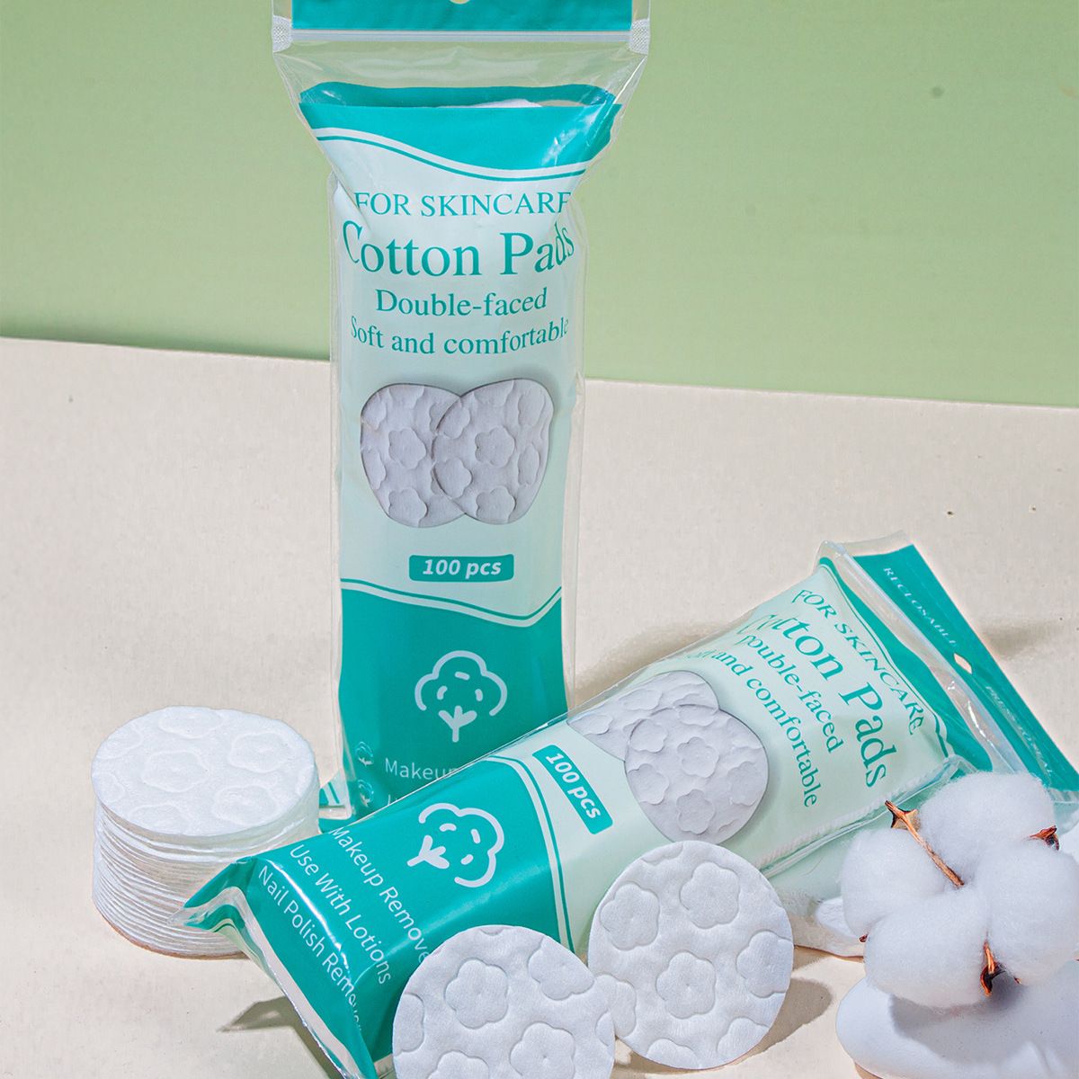 100pcs Hypoallergenic 100% Cotton Pads for Makeup Remover and Skincare