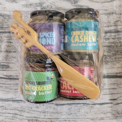 4 x 180g jar Gift Pack with Squirrel Spreader