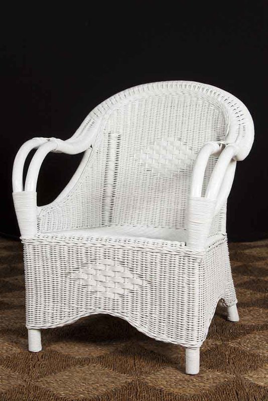 Nicola Chair