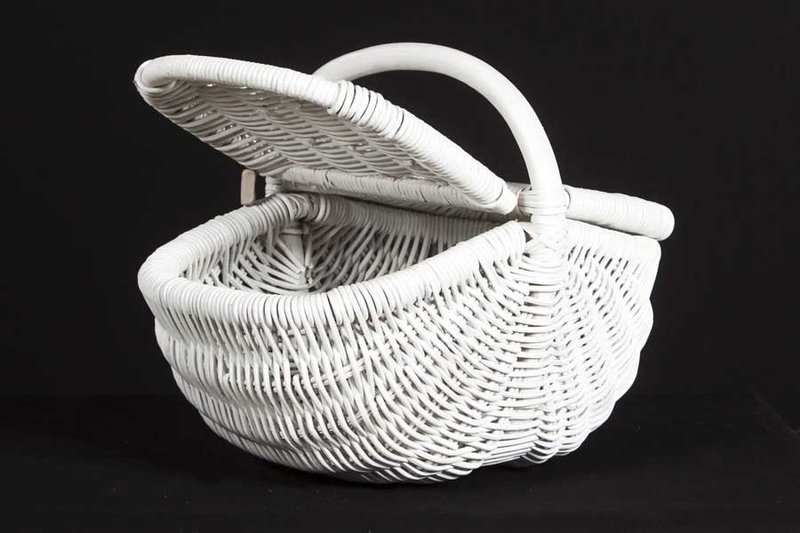 LK14 Oval Picnic Basket