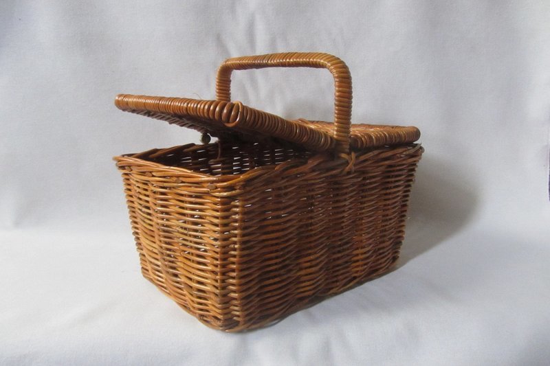 Rattan Picnic Basket