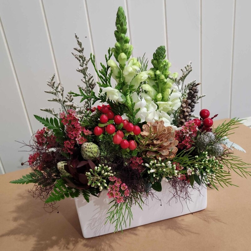 Christmas Table Centre Arrangement 
