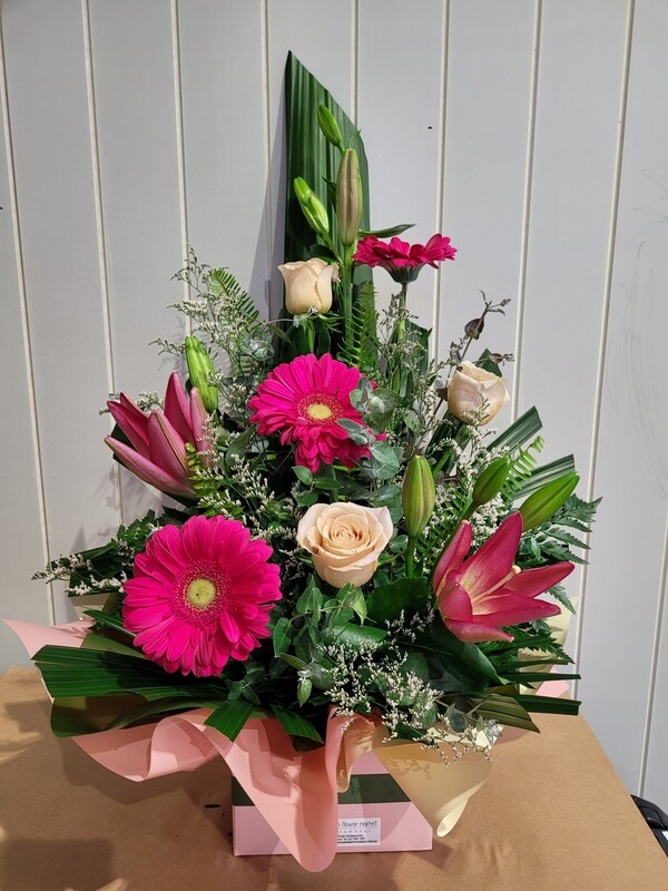 Medium Mixed Arrangement