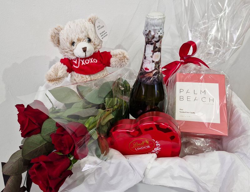 Lovers Delight Hamper