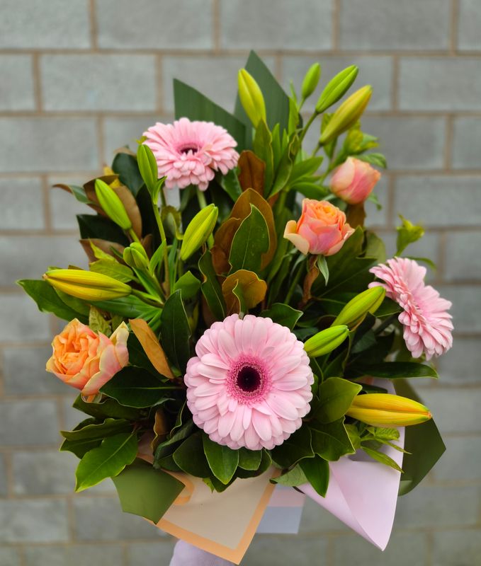 Medium Mixed Arrangement