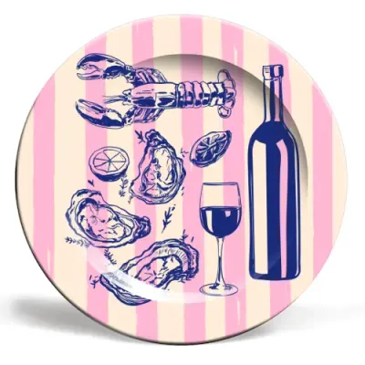 Plates &#39;seafood &amp; Wine by RETRO PINK ST