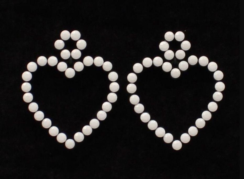 M&amp;F WESTERN - Silver Strike Beaded Heart Earrings
