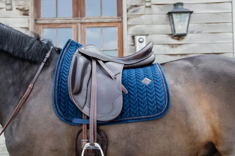 KENTUCKY HORSEWEAR - Saddle Pad Navy Velvet Pearls Dressage, Size: Full