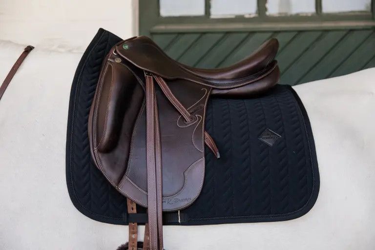 KENTUCKY HORSEWEAR - Black Saddle Pad Fishbone Dressage, Size: Full